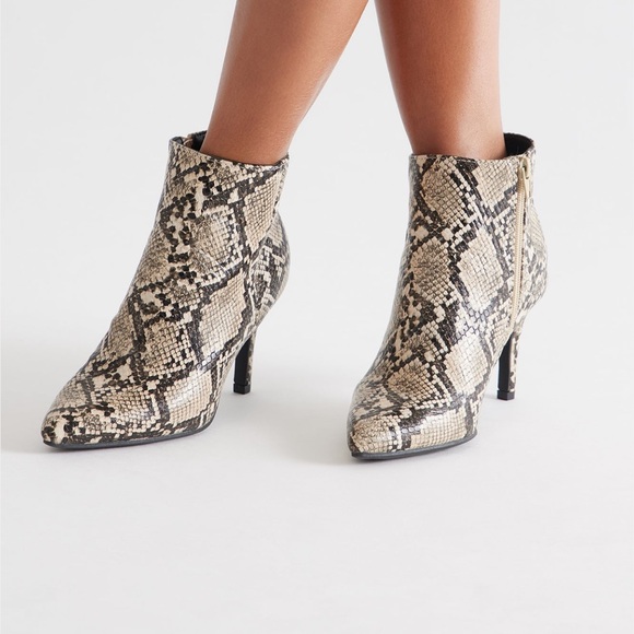 Fashion Nova Snakeskin Heeled Boots - Picture 2 of 4